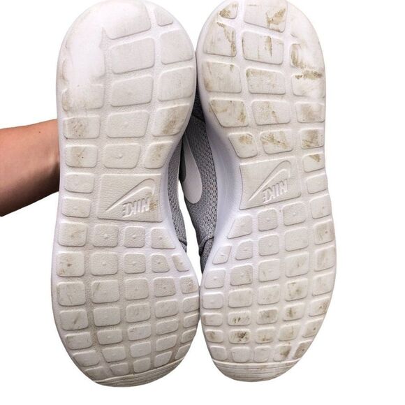 Rare 2015 Nike Rosche Run Wolf Grey Size 12 - Picture 2 of 16